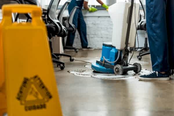 tipos de maquinas de limpieza